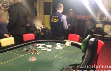 Полиция накрыла подпольные азартные заведения в 4 городах