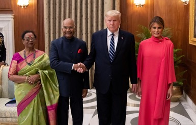На гала-ужине в Нью-Дели Мелания Трамп блистала в платье за три тысячи долларов
