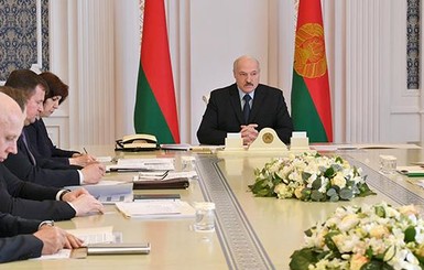Лукашенко: Мы не можем отменить парад. После скажут, что испугались
