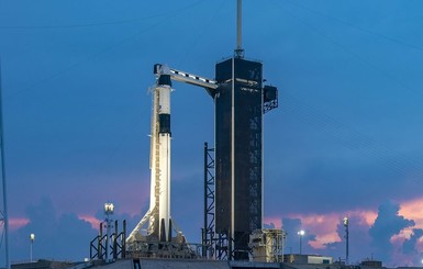 Запуск ракеты Илона Маска даст старт борьбе за Луну