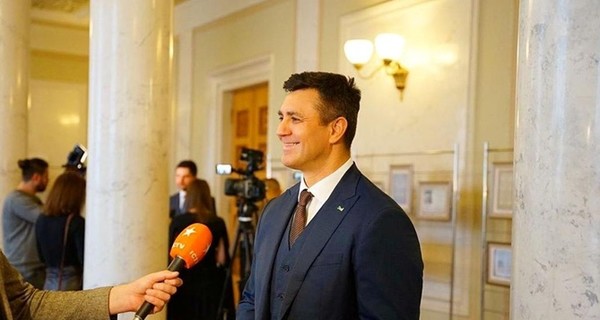 Соцопрос установил, что Тищенко единственный конкурент Кличко на выборах мера