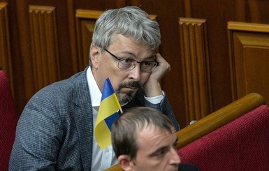 Министр культуры Ткаченко продал свои акции 