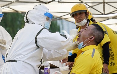 Вторая волна: коронавирус стал еще заразнее, а в Китай вернулся мутировавший свиной грипп
