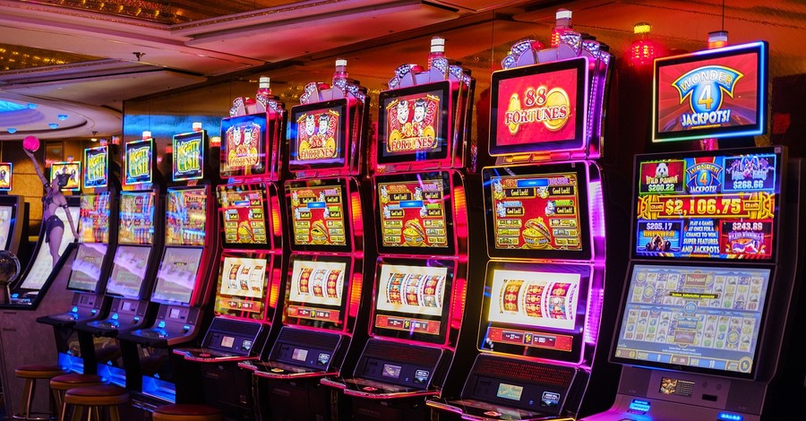 Рада приняла закон о легализации азартных игр во втором чтении
