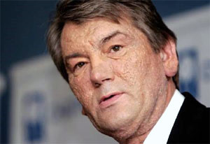 Ющенко отправился решать проблемы заробитчан в Португалии 