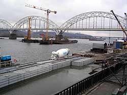 Южный мост в Киеве перекроют 