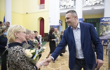 У мэра Кличко увеличили финансовую поддержку семей погибших участников АТО