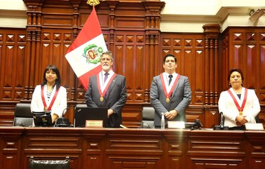 Третий за неделю: в Перу - новый президент