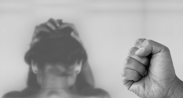 Правозащитник: Есть случаи, когда от домашнего насилия страдают жены сотрудников СБУ 