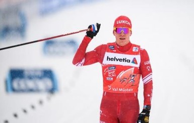 Российский лыжник извинился перед финским за то, что бросился на него с палкой