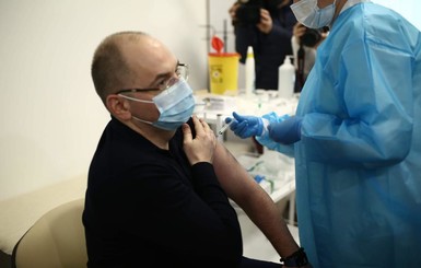 Степанов рассказал, как чувствует себя после вакцинации: Хочу разочаровать приверженцев 