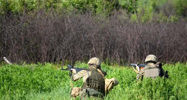 Утром 26 мая украинского военного ранили у Авдеевки