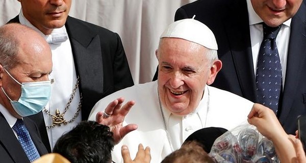 СМИ: Папа Римский Франциск может отречься от престола в ближайшее время
