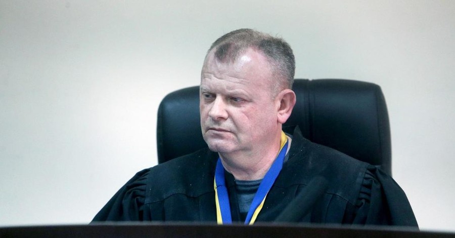 Странная смерть судьи Виталия Писанца: болел, упал или убили?