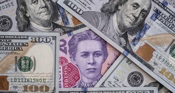 Курс валют на 28 сентября, вторник: доллар вернулся к росту