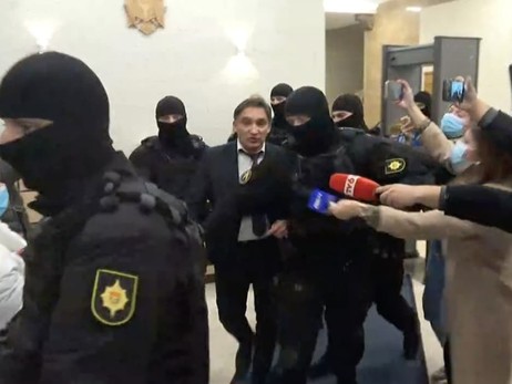 Генпрокурора Молдови затримали на очах у журналістів