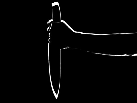 Метнув ножа в спину: на Закарпатті у гуртожитку побилися двоє підлітків