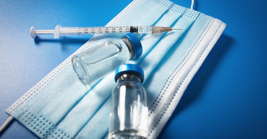 МОЗ подготовило документы для вакцинации детей от 14 лет