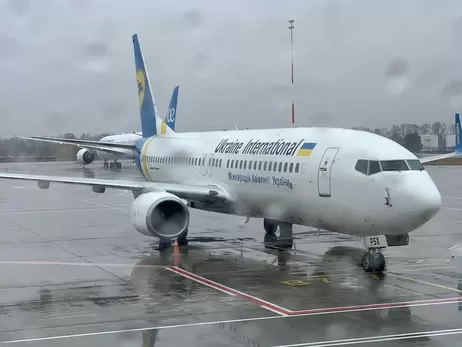 Самолет, летевший из Будапешта в Москву и приземлившийся в Киеве, вернулся в Венгрию