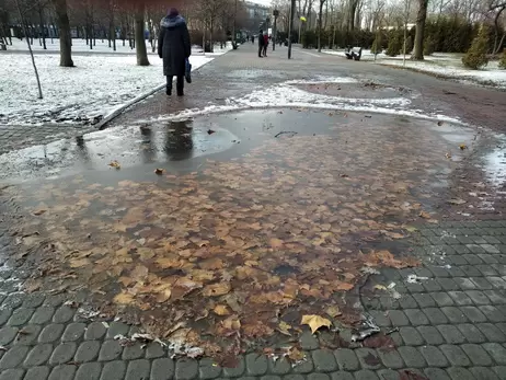 В Україні різко похолодає: йдуть морози, мокрий сніг та дощі
