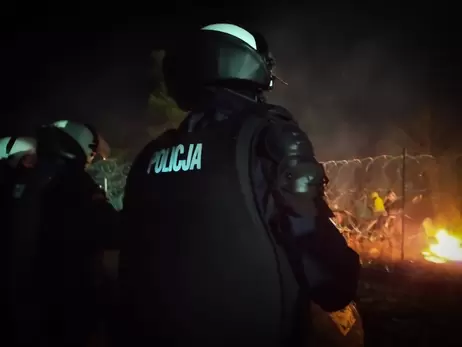 Вночі дві великі групи мігрантів прорвали кордон Польщі з боку Білорусі