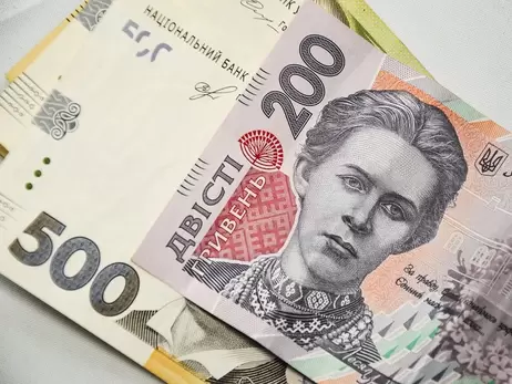 Українці стали частіше брати швидкі кредити - середня сума позики збільшилася до 4500 гривень