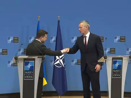 Йєнс Столтенберг: Підтримка НАТО України - не загроза для Росії