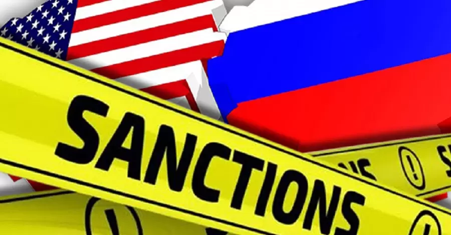 Reuters: В случае вторжения в Украину США запретят поставку смартфонов и авиазапчастей в Россию