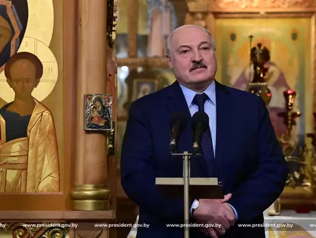 Лукашенко заявив про намір повернути Україну до 