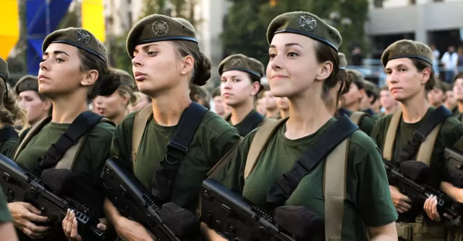 Військовий облік для жінок: Зеленський запропонував значно скоротити список 