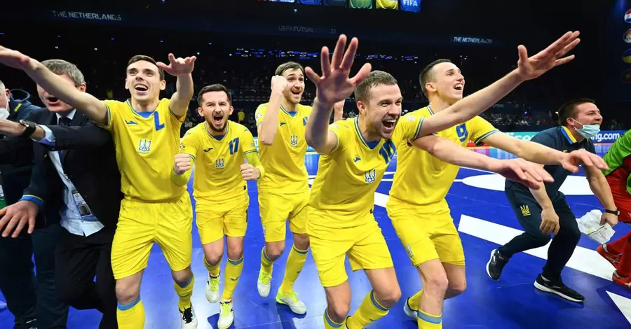 Битва с Россией за финал Евро-2022 в футзале: кто фаворит, как играли раньше, что говорят спортсмены 