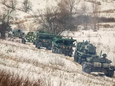 В НАТО не видят отвода Россией части войск от границ Украины, но призвали Москву 