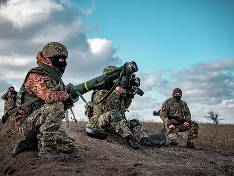 На Донбассе в результате массированных обстрелов погиб украинский военный
