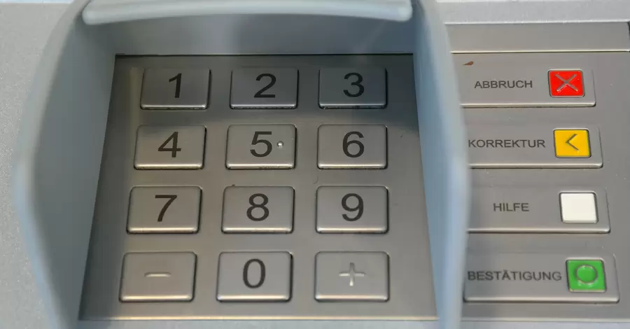 В ОРДЛО ввели ліміт видачі готівки у банкоматах