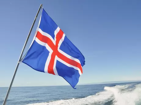 Исландия снимает все ограничения для туристов