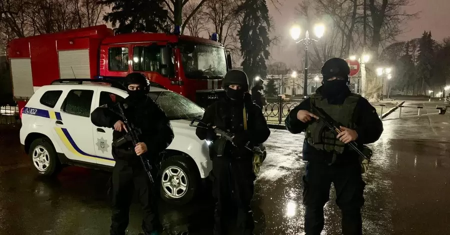 Украинская полиция обещает жестко пресекать любые попытки мародерства