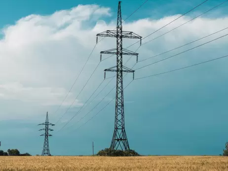 Україна синхронізувала електричні мережі з ЄС та зможе отримувати світло і тепло при пошкодженнях інфраструктури