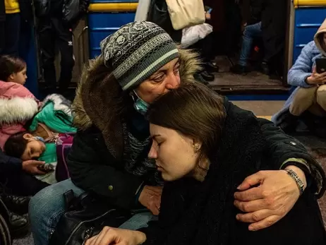 З окупованого Донбасу примусово вивозять жінок та дітей, відібравши документи та телефони