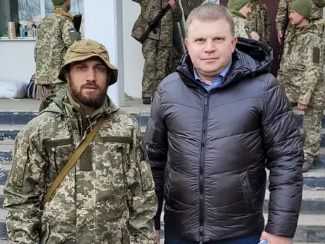 Василь Ломаченко ночами патрулює місто, а Максим Бурсак готовий знищувати ворога