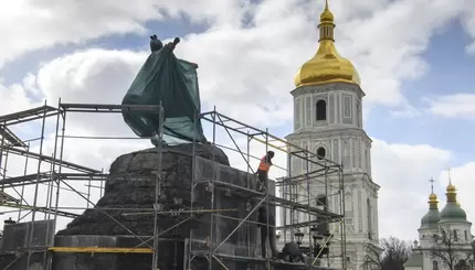 У Києві захищають пам'ятники культурної спадщини від обстрілу