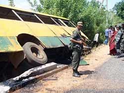 В Гори обстреляли автобус с пассажирами 