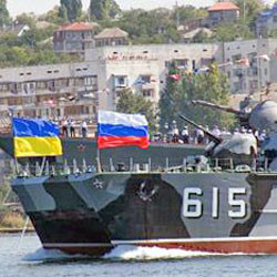 Черноморский флот обяжут поднимать украинский флаг 