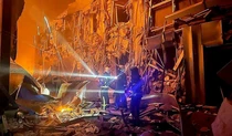 Пожежа Одесі після обстрілу