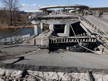 Укравтодор: На восстановление разрушенных дорог и мостов потребуется до четырех лет