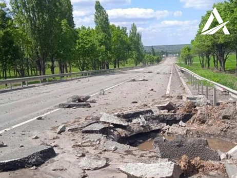 Укравтодор: Дорожники приводят в порядок Харьковскую кольцевую дорогу