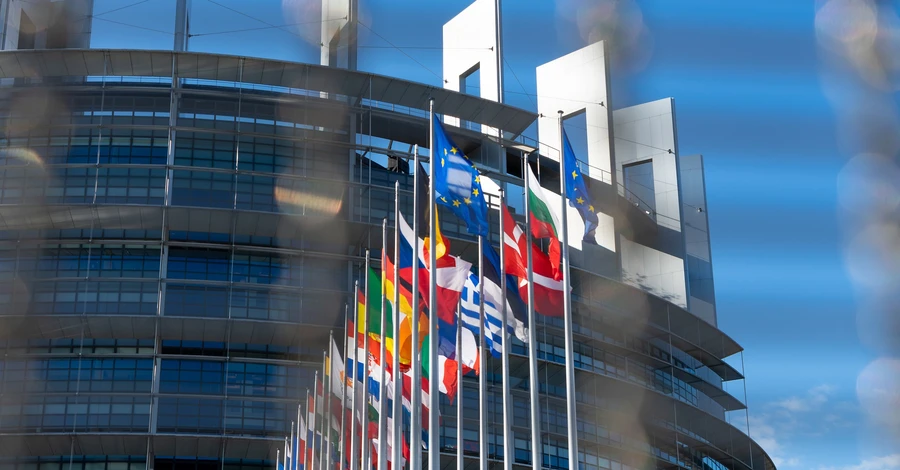 Замглавы Европарламента: Украину нельзя поспешно принимать в ЕС