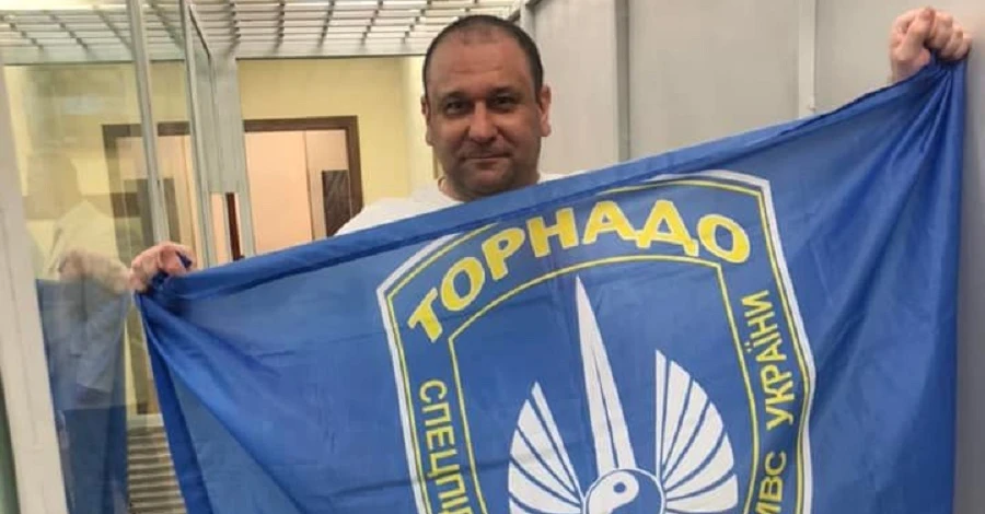 Срок за пытки Руслан Онищенко отсидел, а под стражей оставался из-за бунта в СИЗО