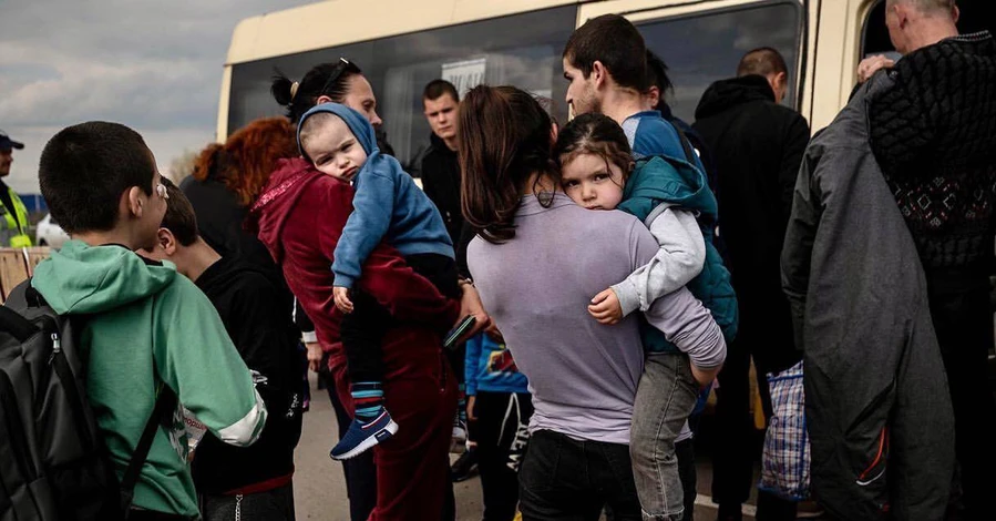 Влада Польщі викрила британських педофілів, які приїхали у пошуках українських біженців