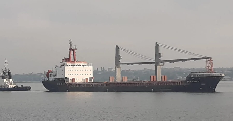 Еще 6 судов получили разрешение на проход через гуманитарный коридор в Черном море 