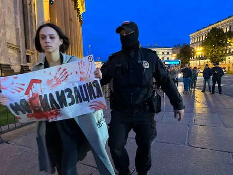 У Москві протестувальники проти мобілізації кричали «Путіна – в окопи»